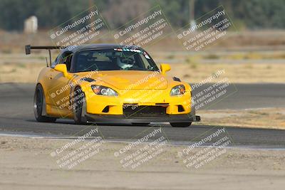media/Sep-20-2025-Extreme Speed (Sat) [[1fcc23683c]]/Red (Advanced)/Session 1 (Sunset)/